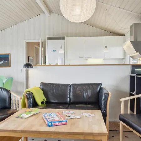 Bridgette - 100m From The Sea By Interhome Casa de Férias